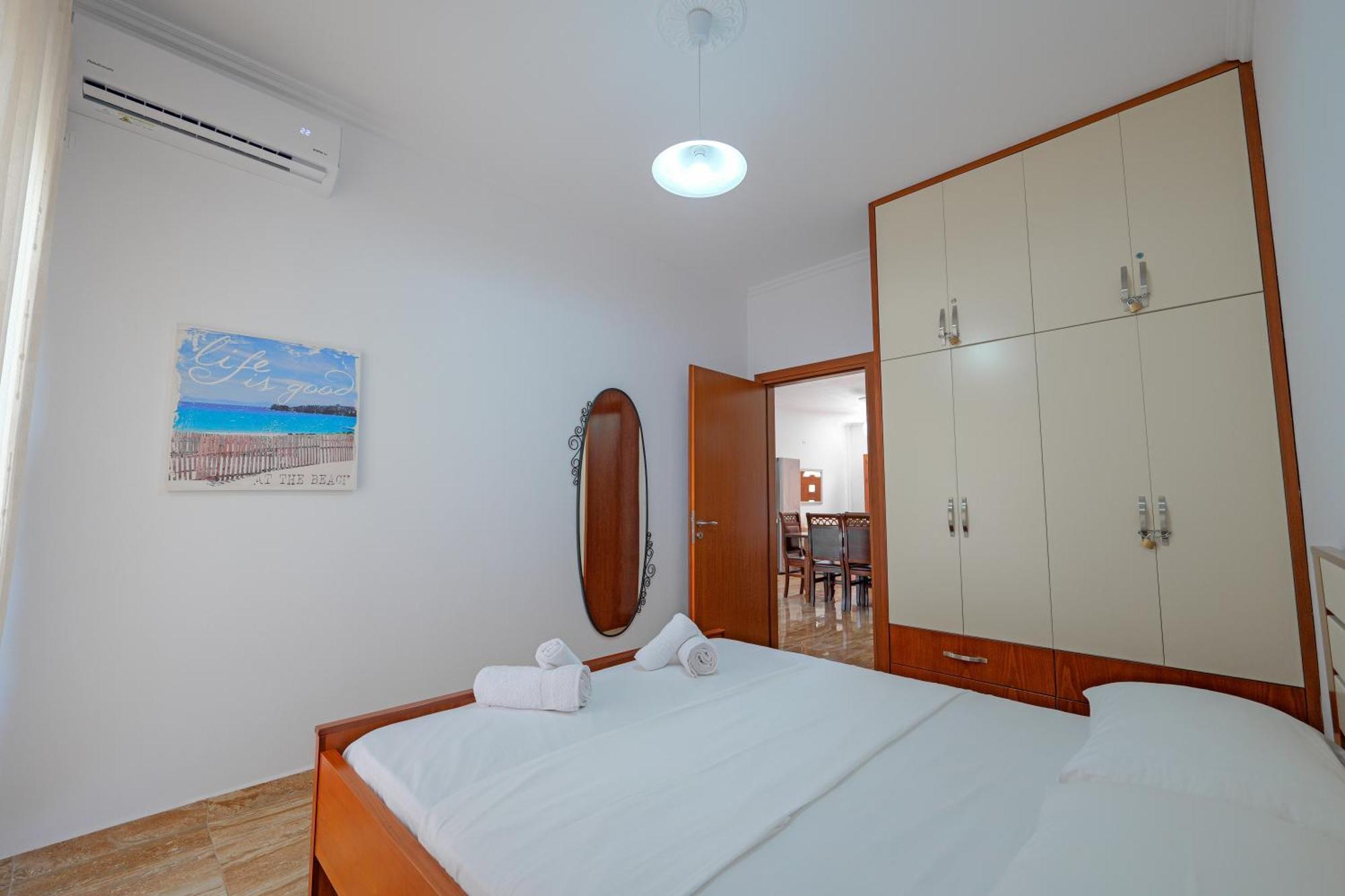 Guesthouse Moonlight Downtown كساميل المظهر الخارجي الصورة