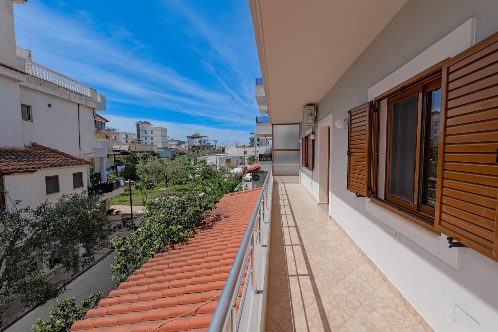 Guesthouse Moonlight Downtown كساميل المظهر الخارجي الصورة